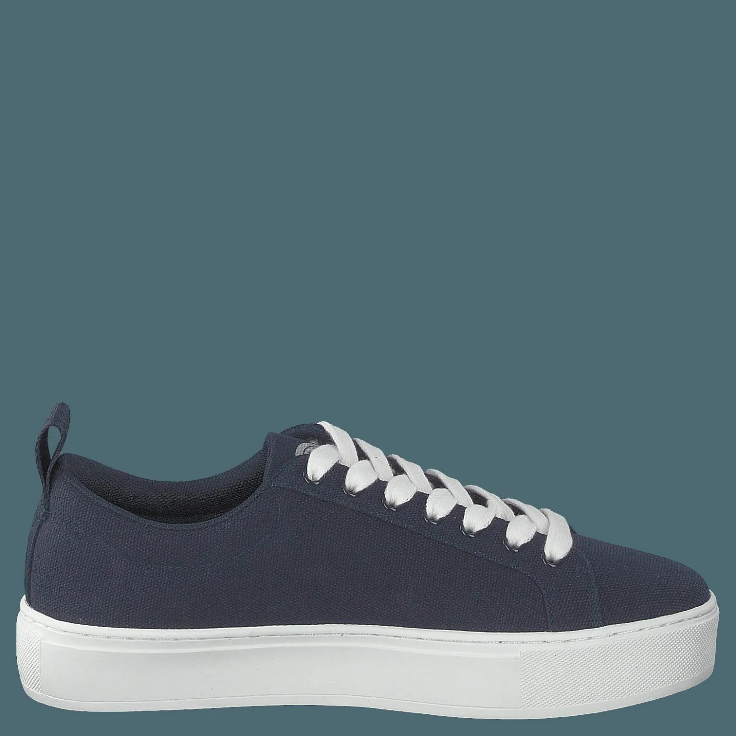 Svea Arlo Three Navy Blå Hot