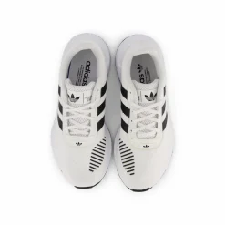 adidas Originals Swift Run Rf Ftwr White/core Black/ftwr Whi Vit Sale